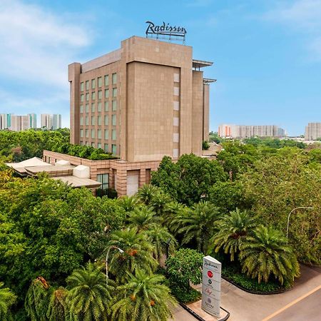 Hotel Radisson Noida Exteriér fotografie