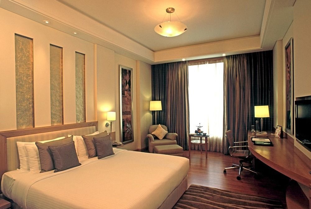 Hotel Radisson Noida Pokoj fotografie