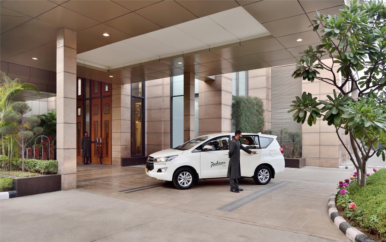 Hotel Radisson Noida Exteriér fotografie