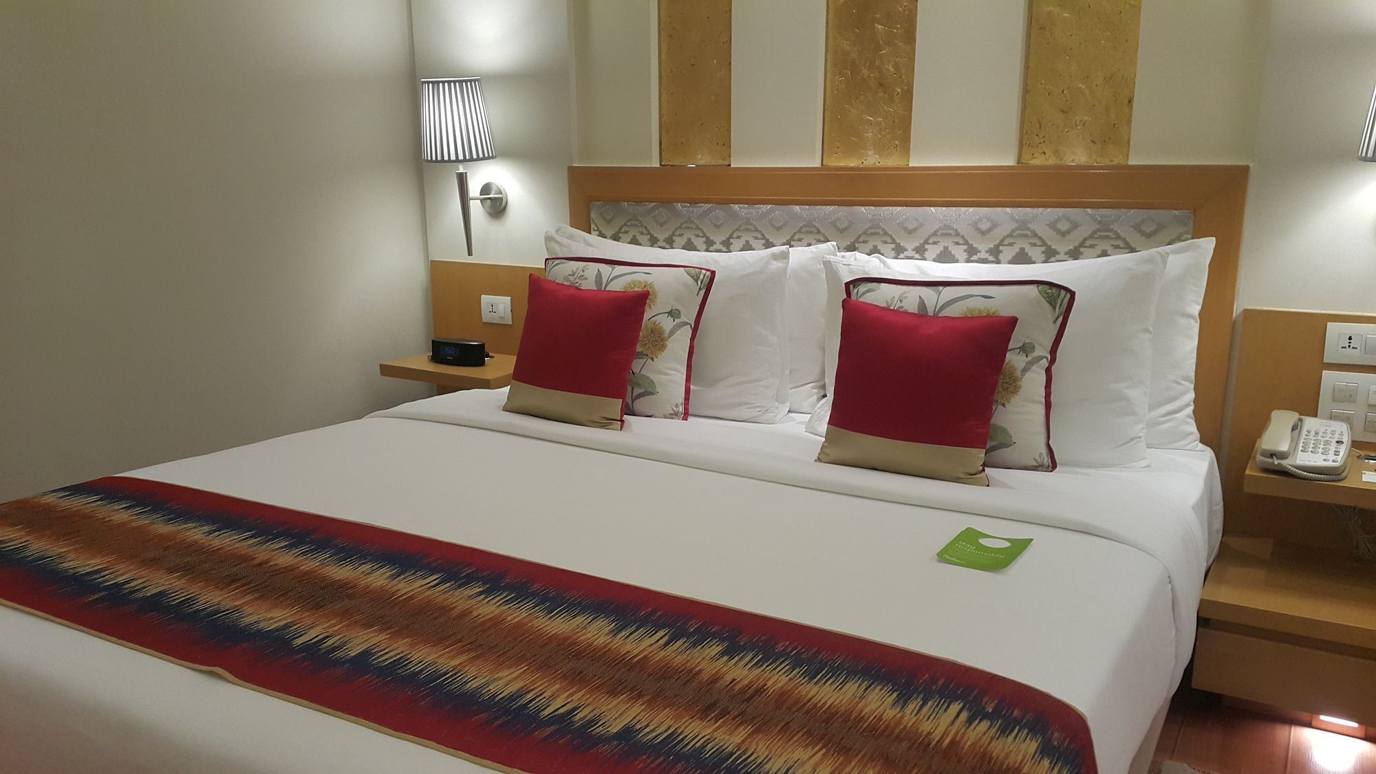 Hotel Radisson Noida Exteriér fotografie